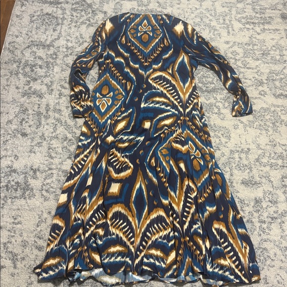 Farm Rio Blue Pineapple Ikat LENZING™ ECOVERO™ Viscose Maxi Dress. - Picture 7 of 9